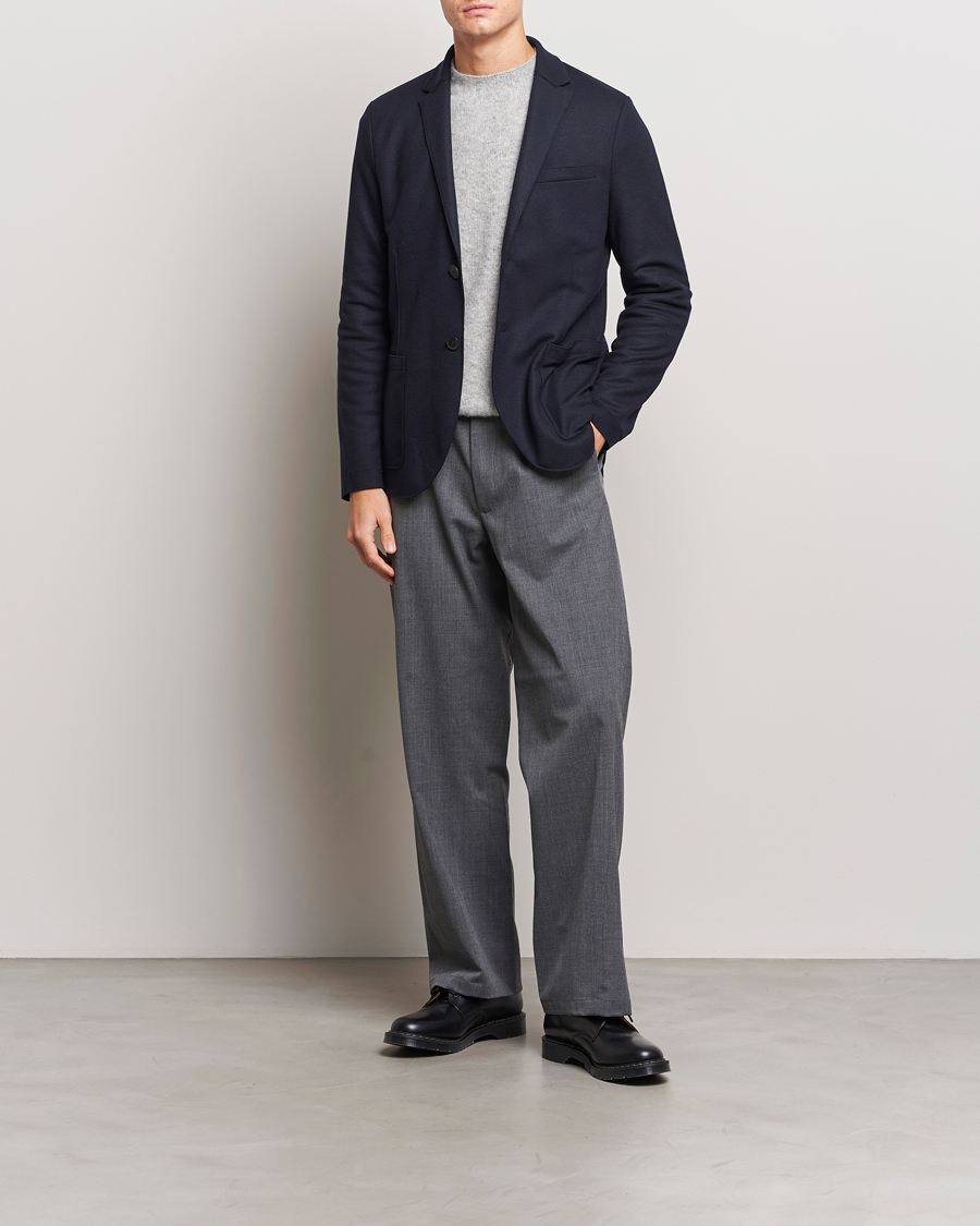 Heren | Blazers | Harris Wharf London | Two Button Vented Superfine Merino Blazer Navy