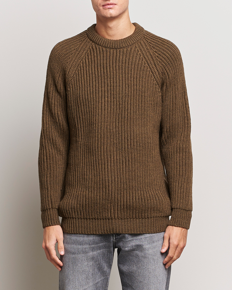 Heren | Gloverall | Gloverall | Fisherman Rib Chunky Wool Crew Dark Green