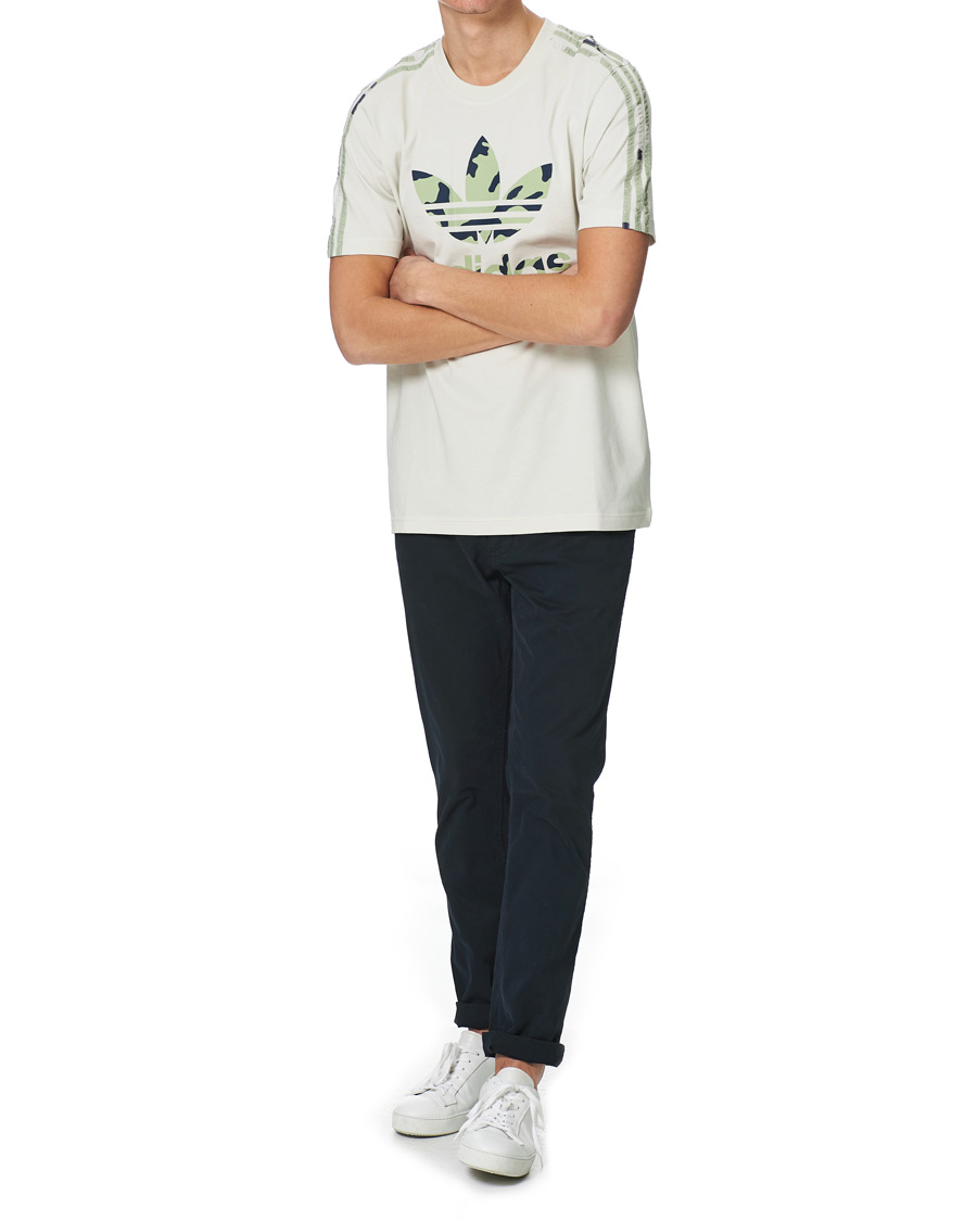 Heren | T-shirts | adidas Originals | Camo Infill Tee White