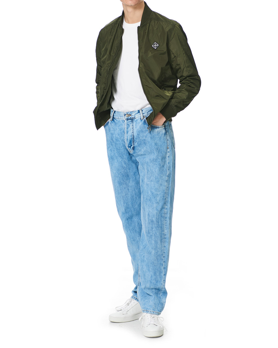 Heren | Jeans | J.Lindeberg | Johnny Light Washed Loose Jeans Light Blue
