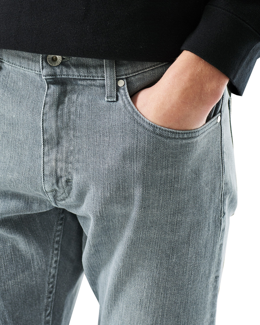 Heren | Jeans | Tiger of Sweden | Pistolero Stretch Cotton Jeans Smoke