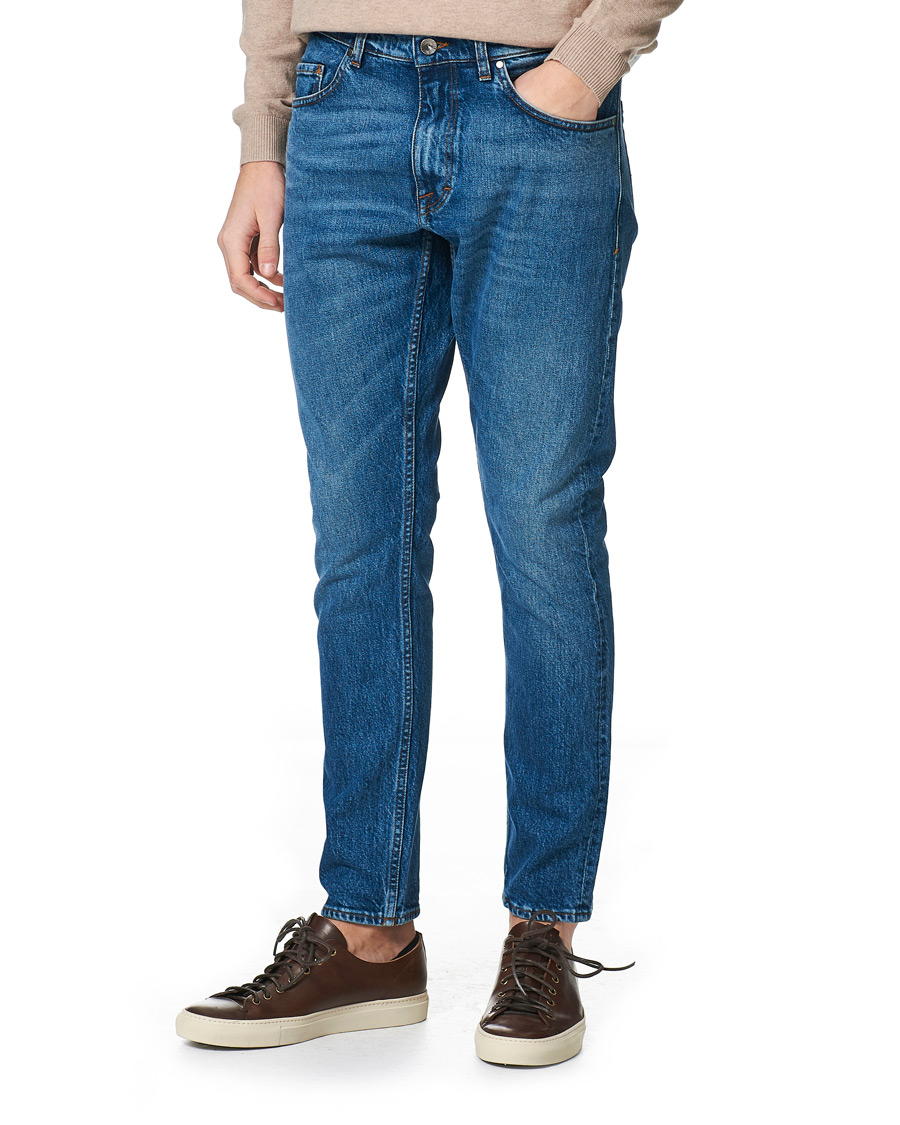 Heren | Jeans | Tiger of Sweden | Pistolero Stretch Cotton Jeans Royal Blue