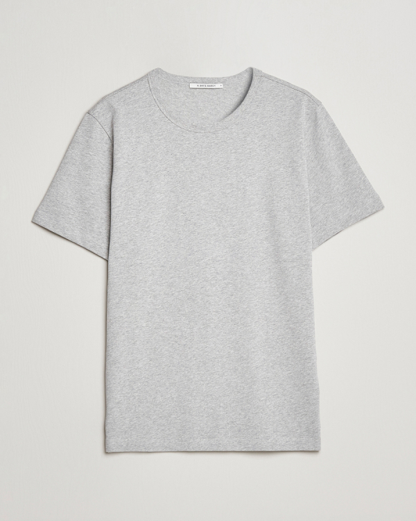 Heren | Business & Beyond | A Day's March | Heavy Tee Grey Melange