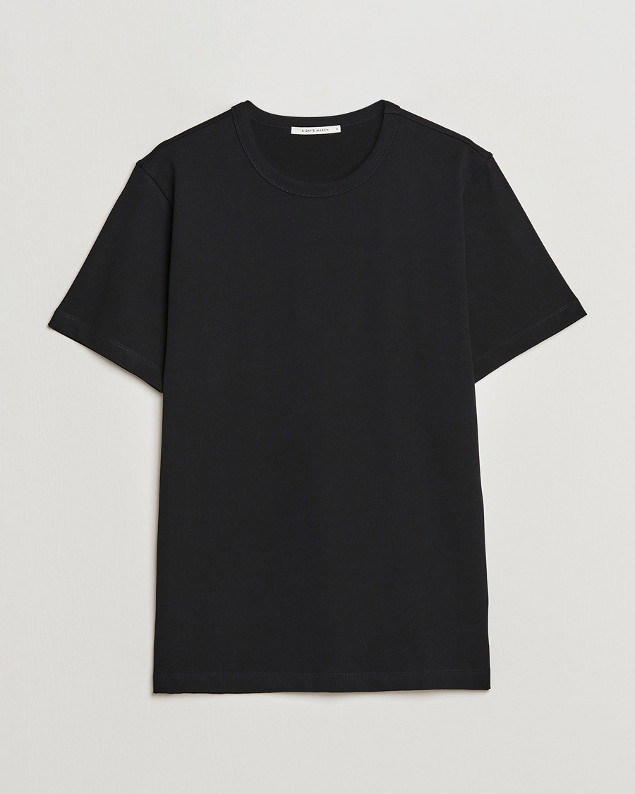 Heren | Business & Beyond | A Day's March | Heavy Tee Black