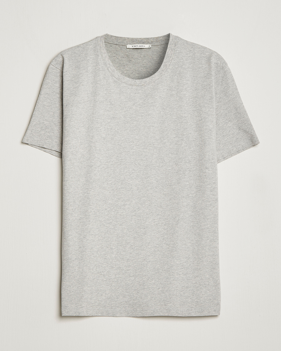 Heren | T-shirts | A Day's March | Classic Fit Tee Grey Melange