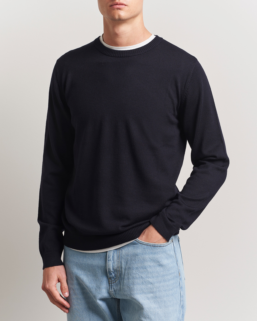 Heren | Truien | A Day's March | Alagón Merino Crew Navy