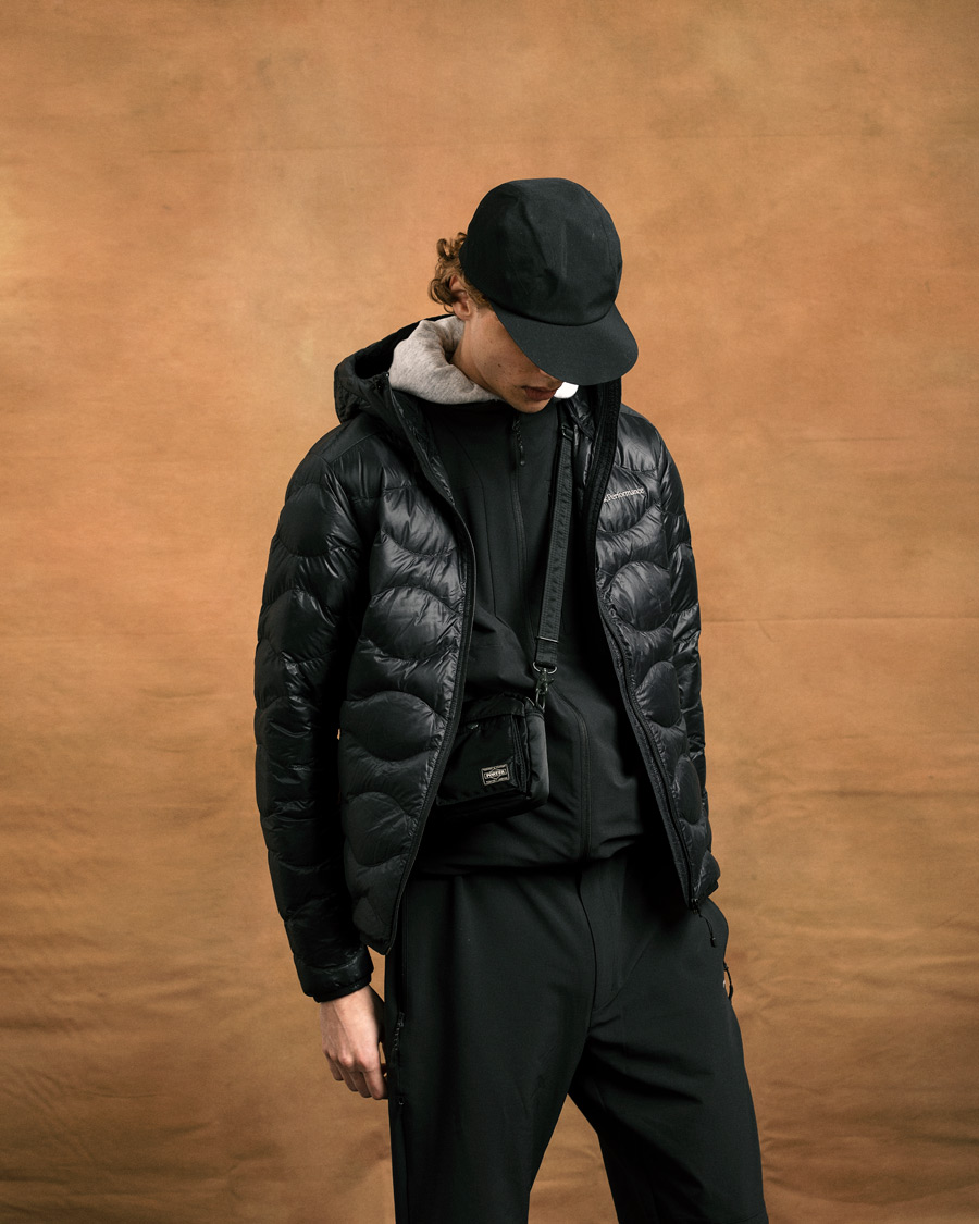 Heren | Jassen | Peak Performance | Helium Hooded Jacket Black