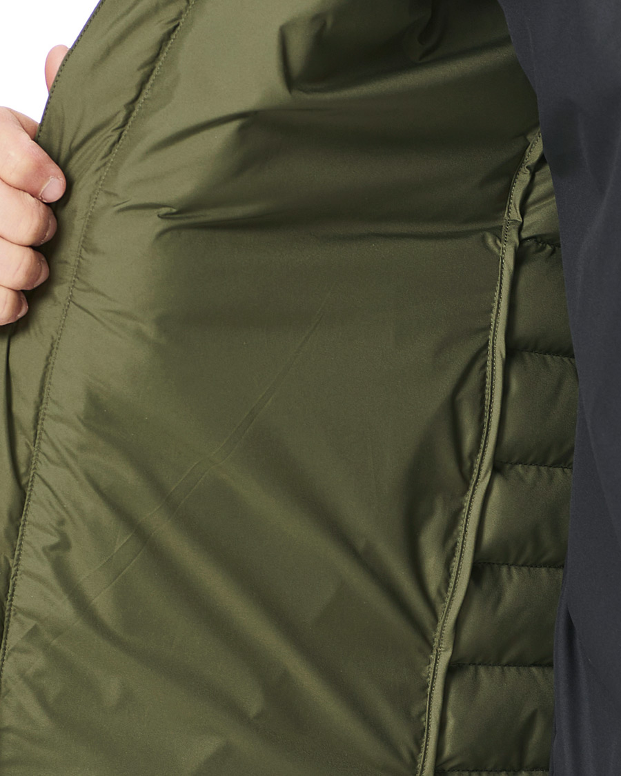 Heren | Jassen | Peak Performance | Rivel Liner Detachable Vest Pine Neddle