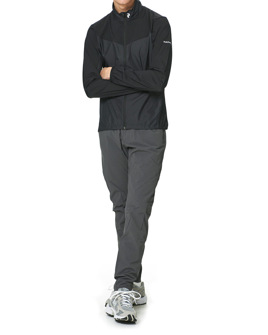 Heren | Broeken | Peak Performance | Tech Light Wowen Pant Motion Grey