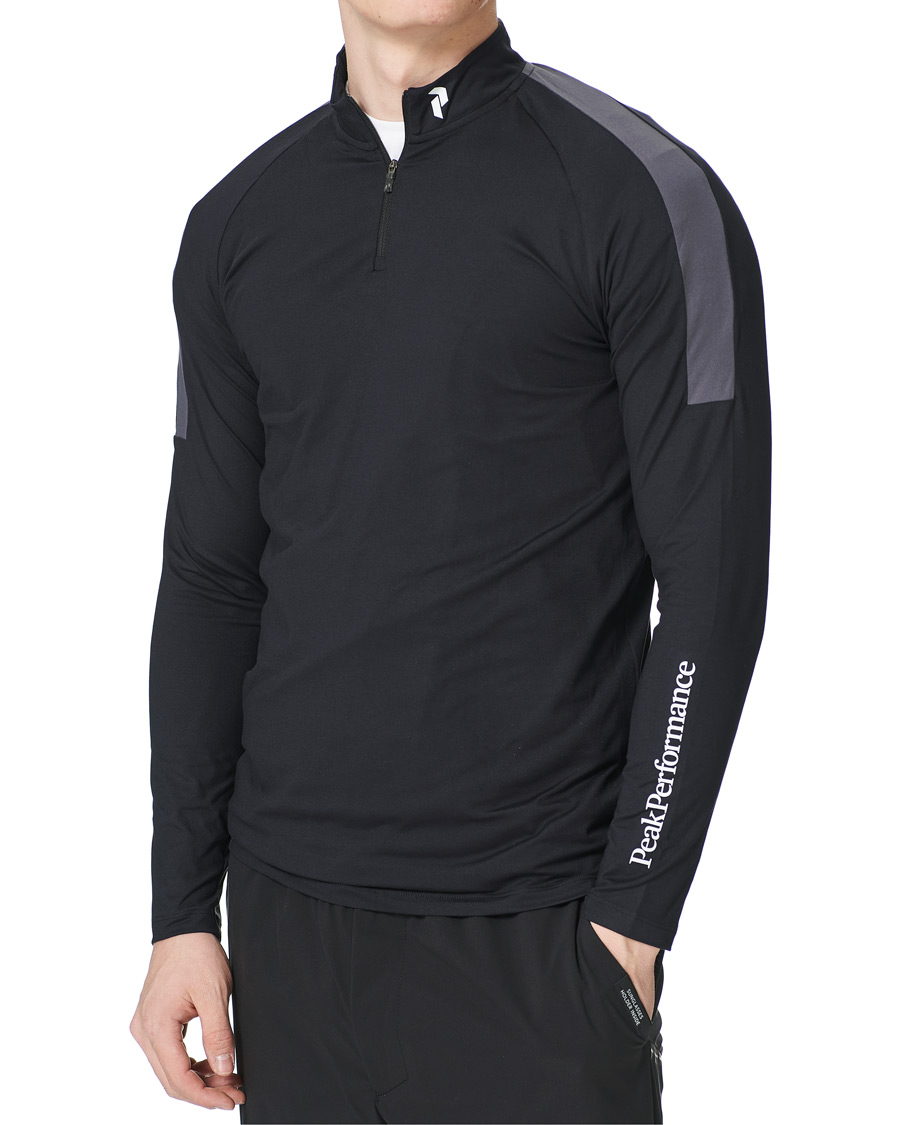 Heren | T-shirts | Peak Performance | Chase Half Zip Long Sleeve Tee Black