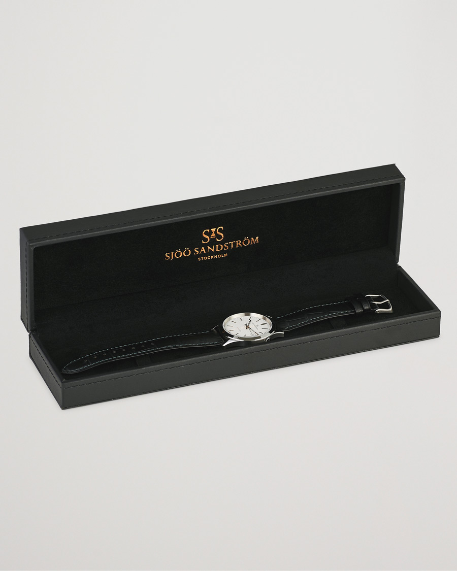 Heren | Sjöö Sandström Jubilee Steel Quartz 40mm White/Black Calf | Sjöö Sandström | Jubilee Steel Quartz 40mm White/Black Calf