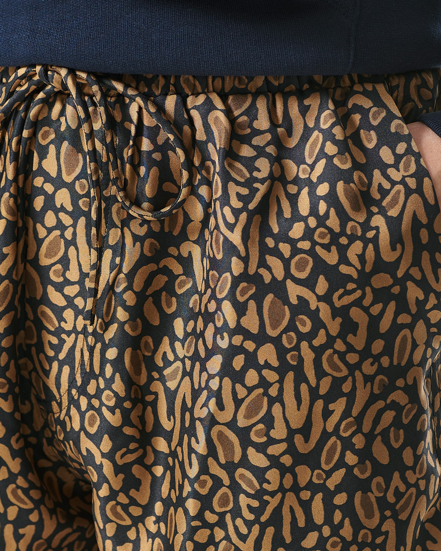 Heren | Korte broek | Nanushka | Printed Silk Drawstring Shorts Brown