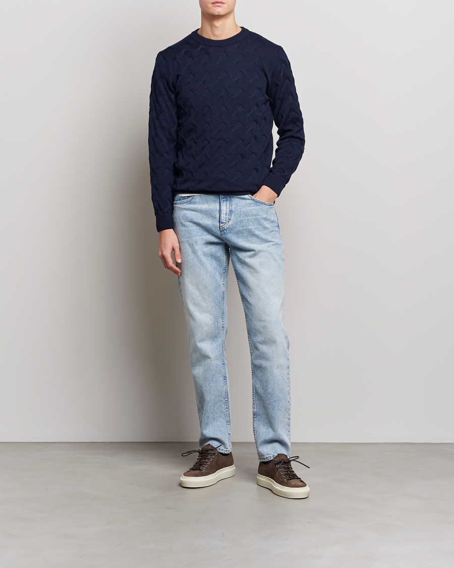 Heren | Truien | Stenströms | Heavy Cable Merino Crew Neck Navy