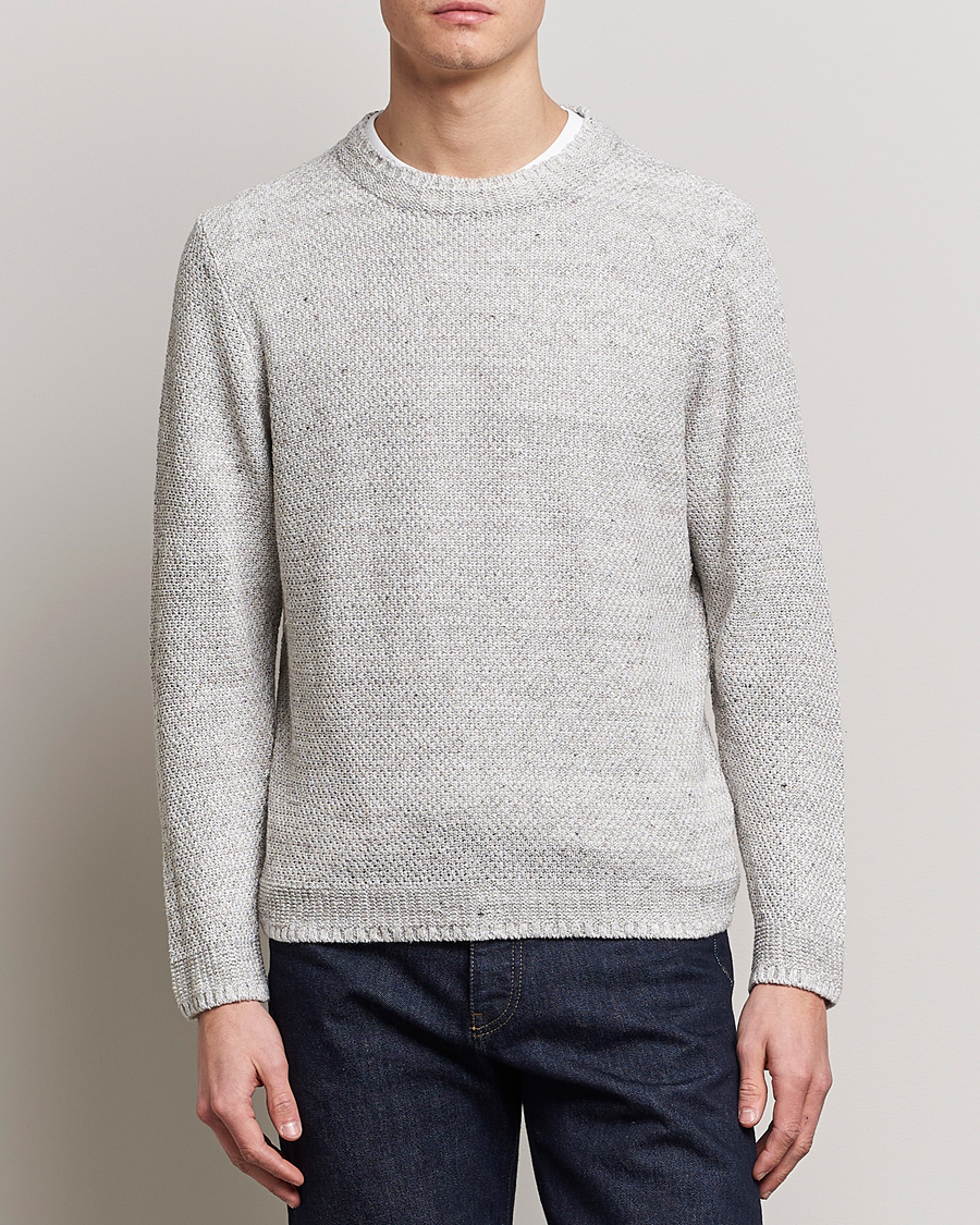 Heren | Truien | Inis Meáin | Moss Stiched Linen Crew Neck Cream