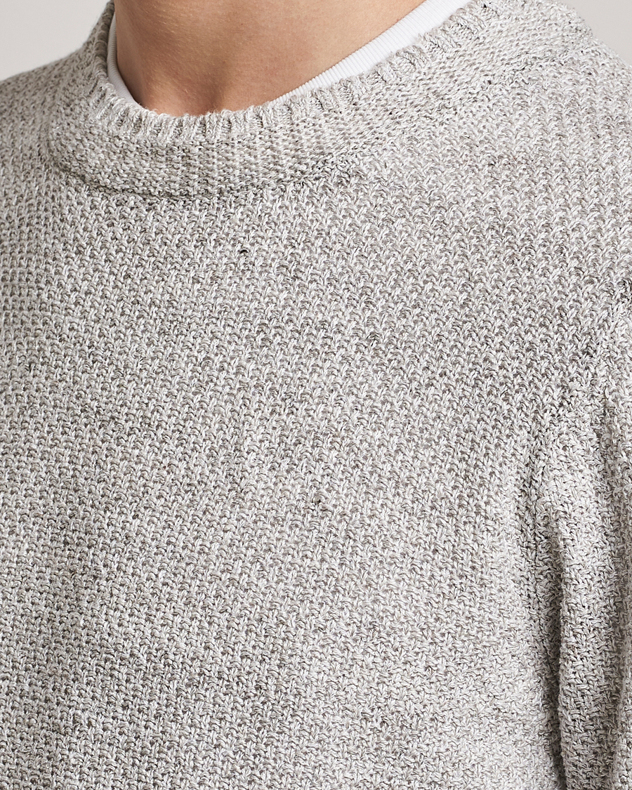 Heren | Truien | Inis Meáin | Moss Stiched Linen Crew Neck Cream