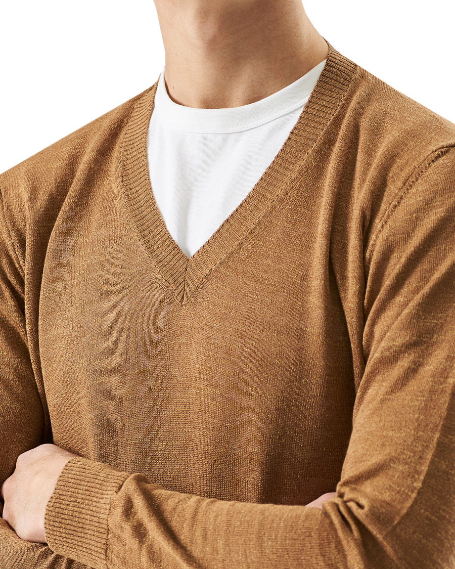 Heren | Truien | Oscar Jacobson | Lionel Linen/Cotton V-Neck Brown