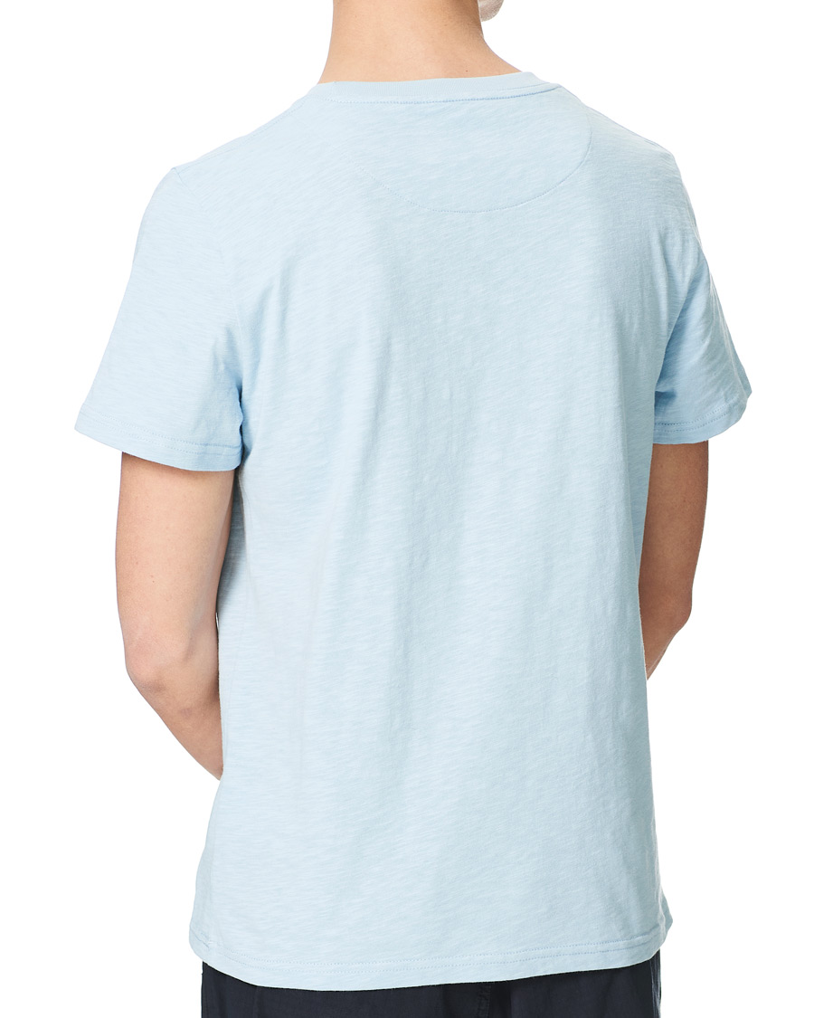 Heren | T-shirts | Morris | Lily Slub Pocket Crew Neck Tee Light Blue
