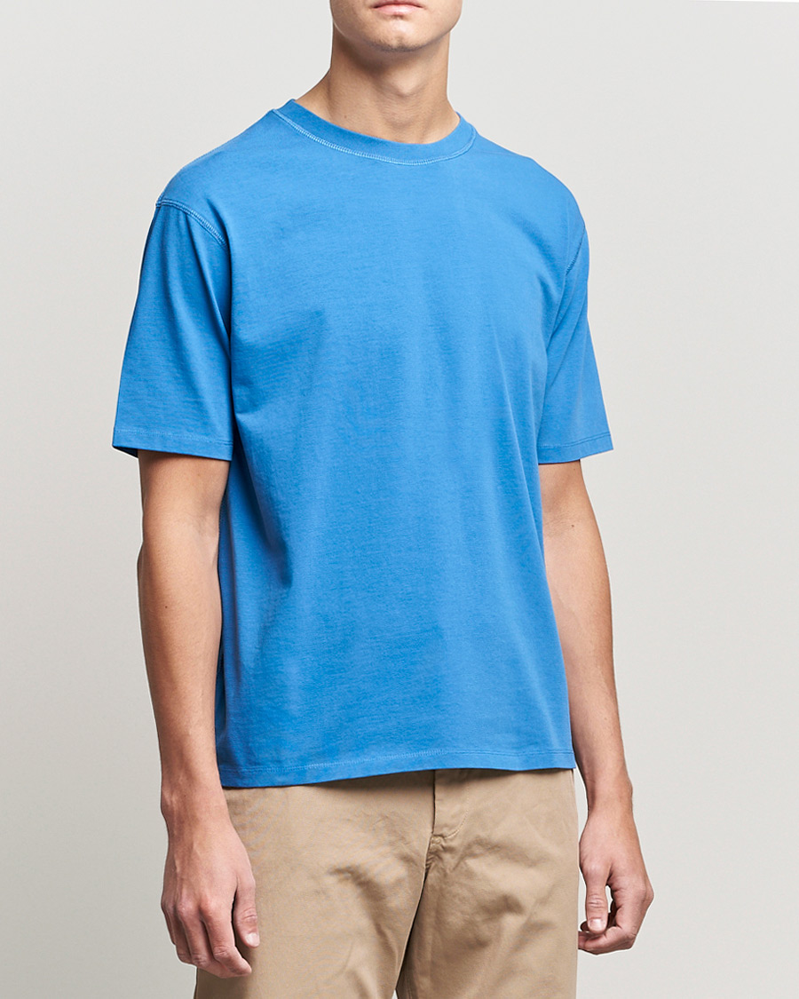 Heren | T-shirts | Drake's | Cotton Hiking Tee Blue