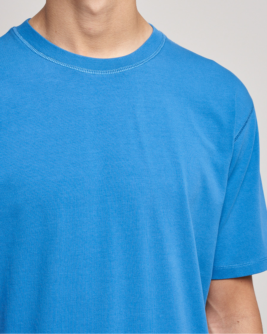 Heren | T-shirts | Drake's | Cotton Hiking Tee Blue