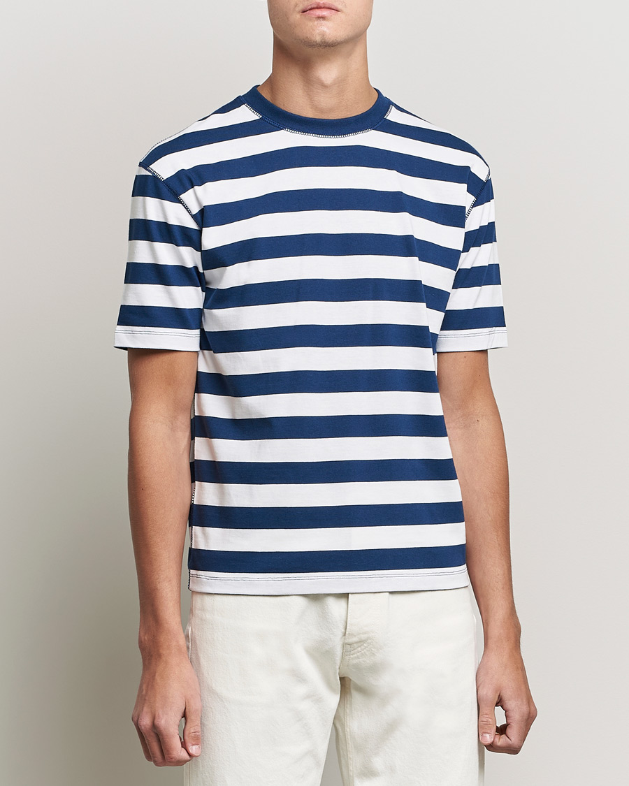 Heren | T-shirts | Drake's | Striped Cotton Hiking Tee White/Navy