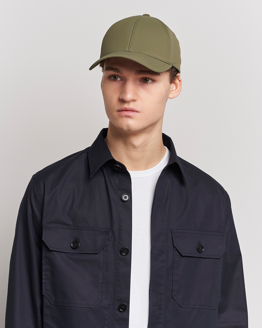 Heren | Petten | Varsity Headwear | Active Tech Cap Green