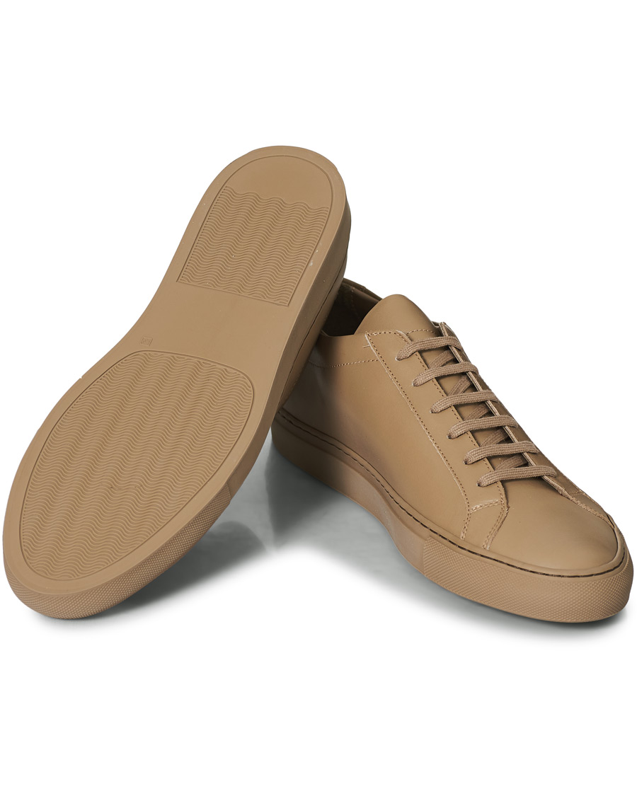 Heren | Common Projects Original Achilles Sneaker Coffee | Common Projects | Original Achilles Sneaker Coffee