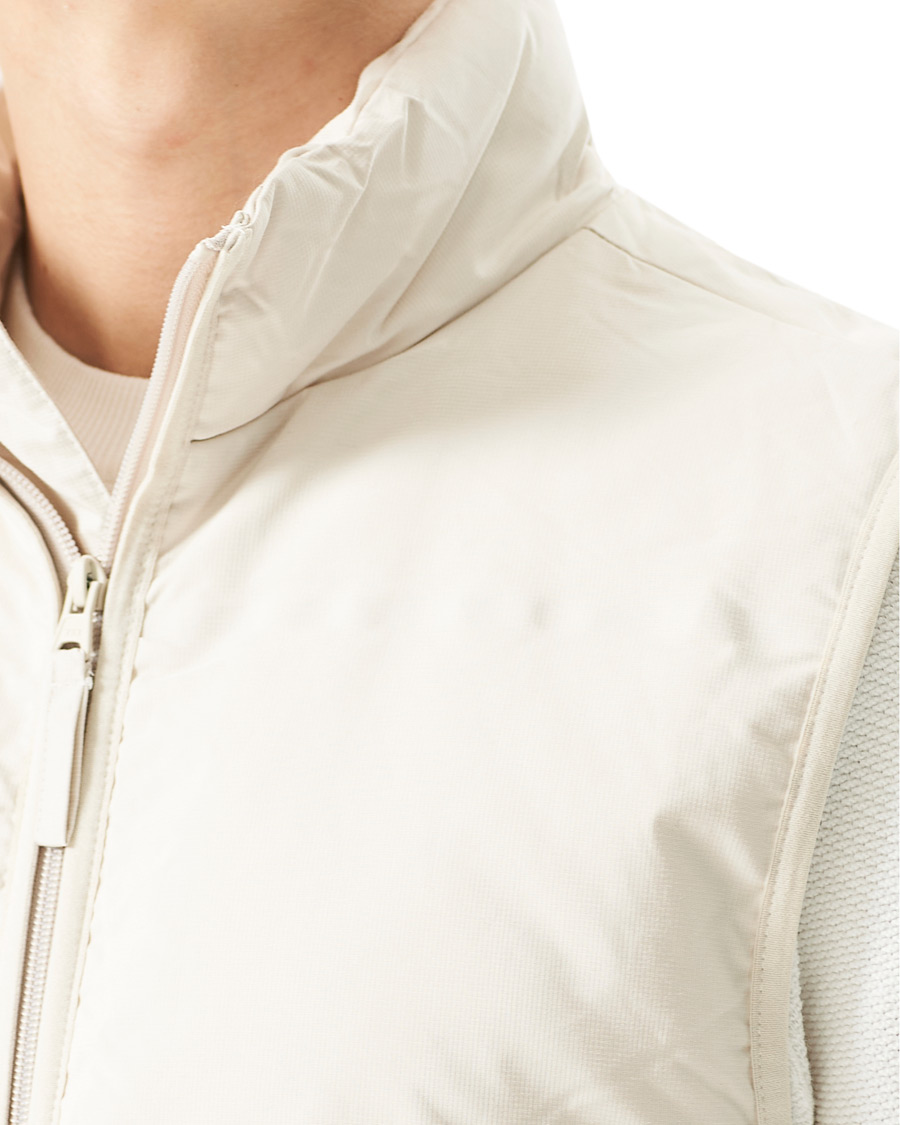 Heren | Jassen | A Day's March | Makalu Down Vest Sand