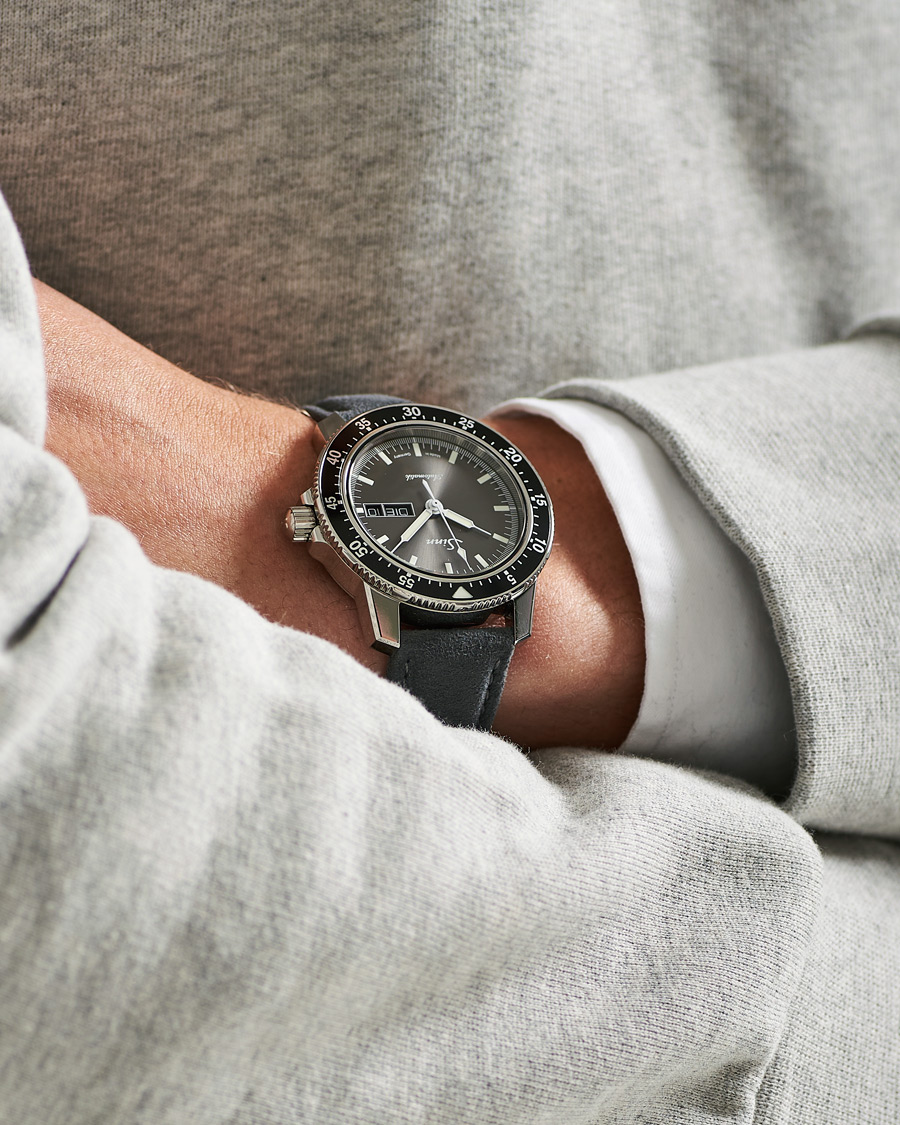 Heren | Fine watches | Sinn | 104 I A Pilot Watch 41mm Alcantara Strap Grey