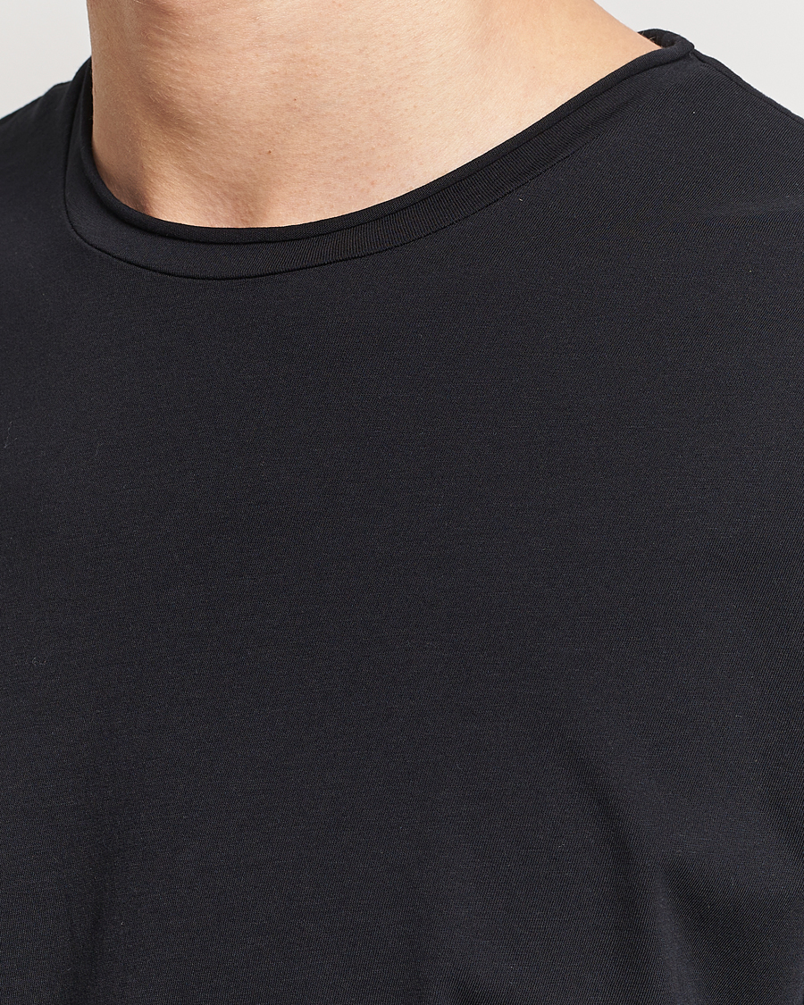 Heren | T-shirts | Filippa K | Roll Neck Crew Neck Tee Black