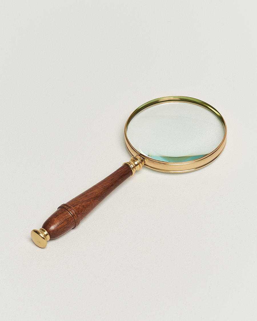 Heren | Lifestyle | Authentic Models | Magnifying Glass 