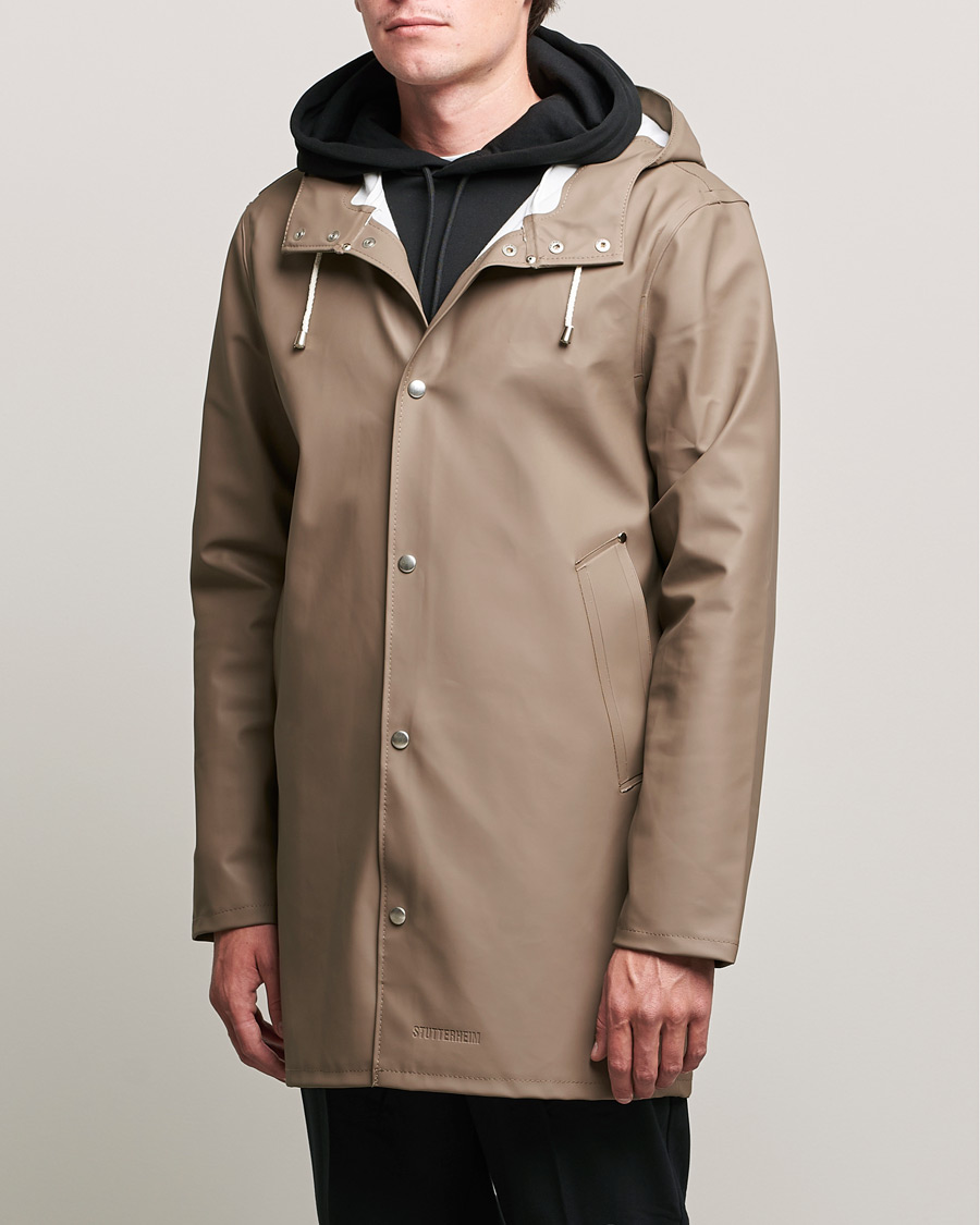 Heren | Jassen | Stutterheim | Stockholm Raincoat Mole Brown