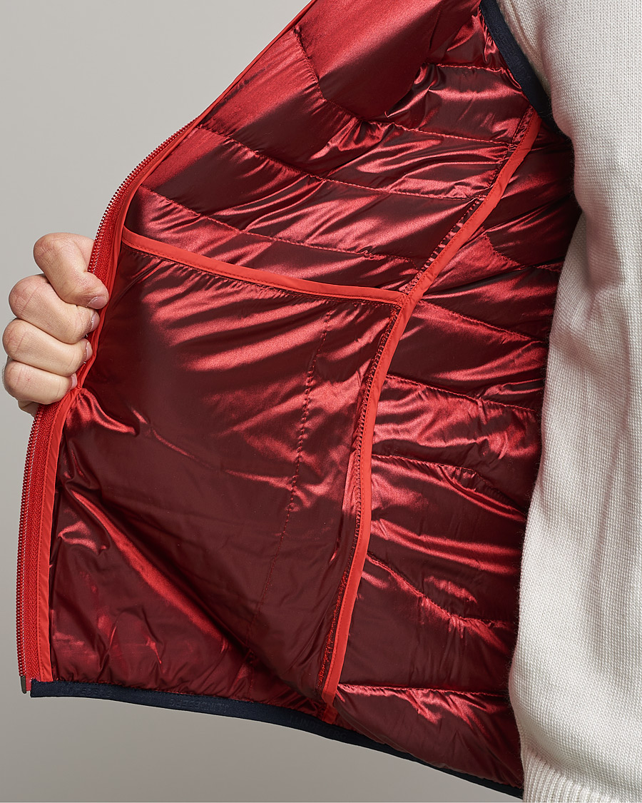 Heren | Jassen | J.Lindeberg | Cliff Light Down Vest Barbados Cherry