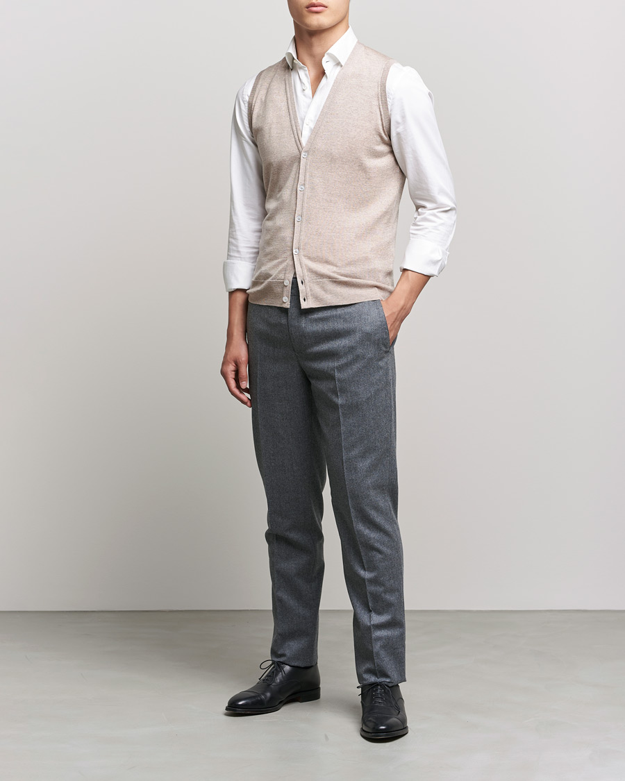 Heren | Truien | John Smedley | Huntswood Slim Fit Waistcoat Soft Fawn