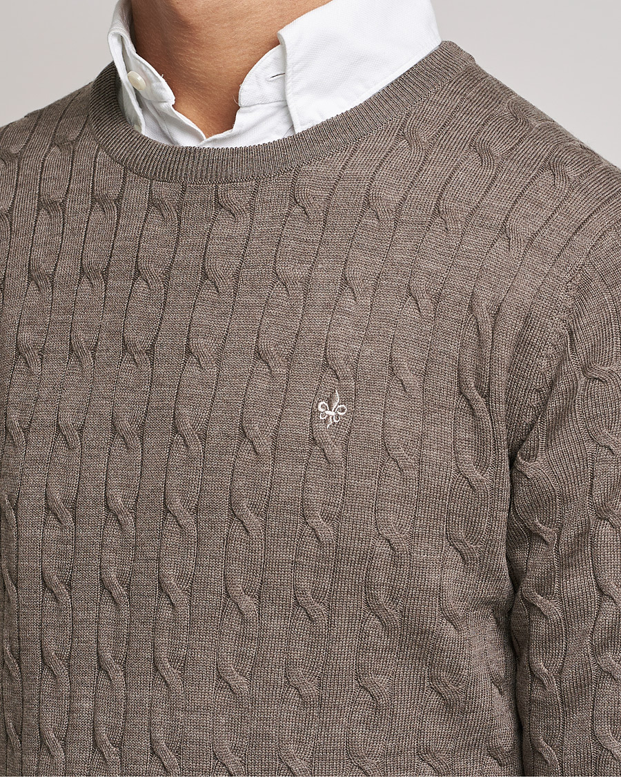 Heren | Truien | Morris | Merino Cable Crew Neck Light Brown