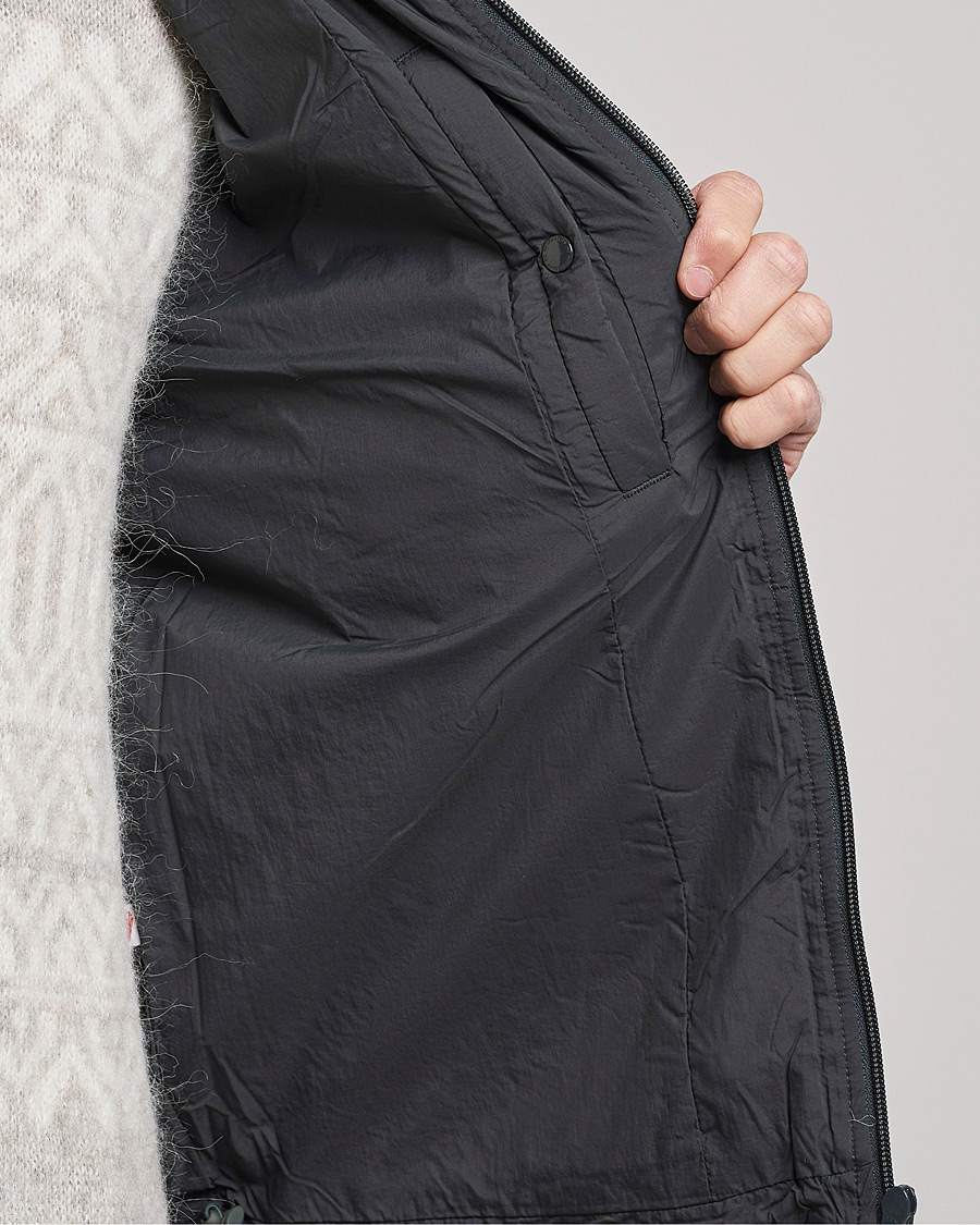 Heren | Jassen | NN07 | Verve Primaloft Vest Dark Army