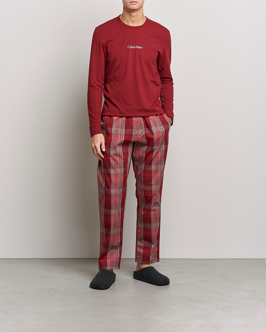 Heren | Pyjama's en gewaden | Calvin Klein | Logo Long Sleeve Checked Pyjama Set Red