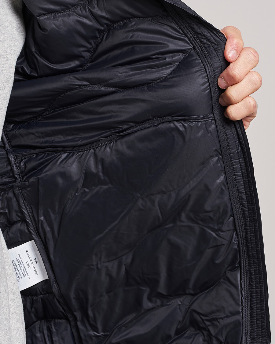 Heren | Jassen | Peak Performance | Helium Down Vest Black