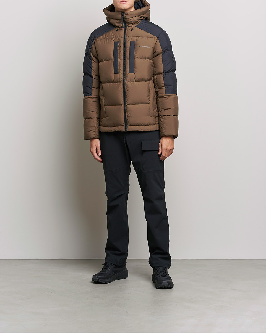 Heren | Jassen | Peak Performance | Rivel Down Seasonal Hooded Jacket Woody Black