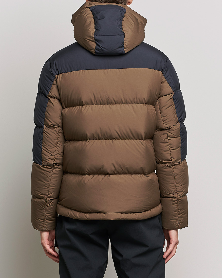Heren | Jassen | Peak Performance | Rivel Down Seasonal Hooded Jacket Woody Black