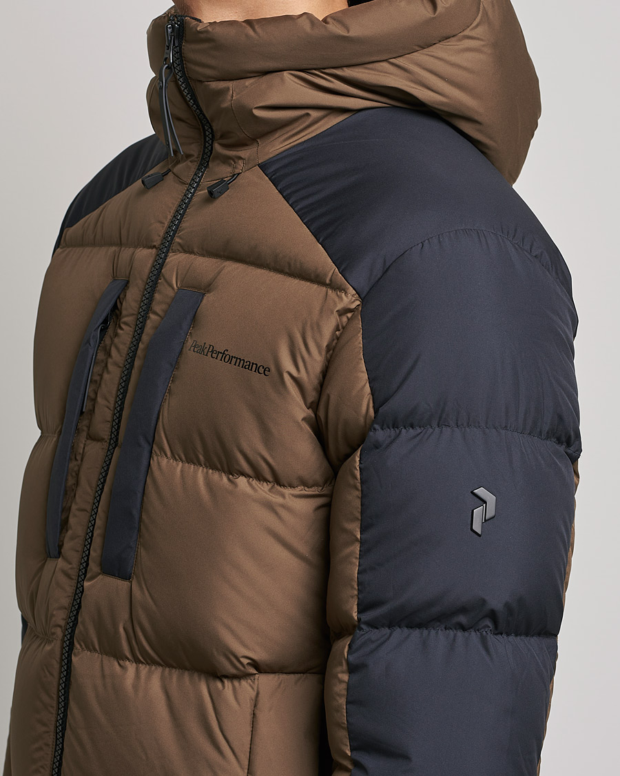 Heren | Jassen | Peak Performance | Rivel Down Seasonal Hooded Jacket Woody Black