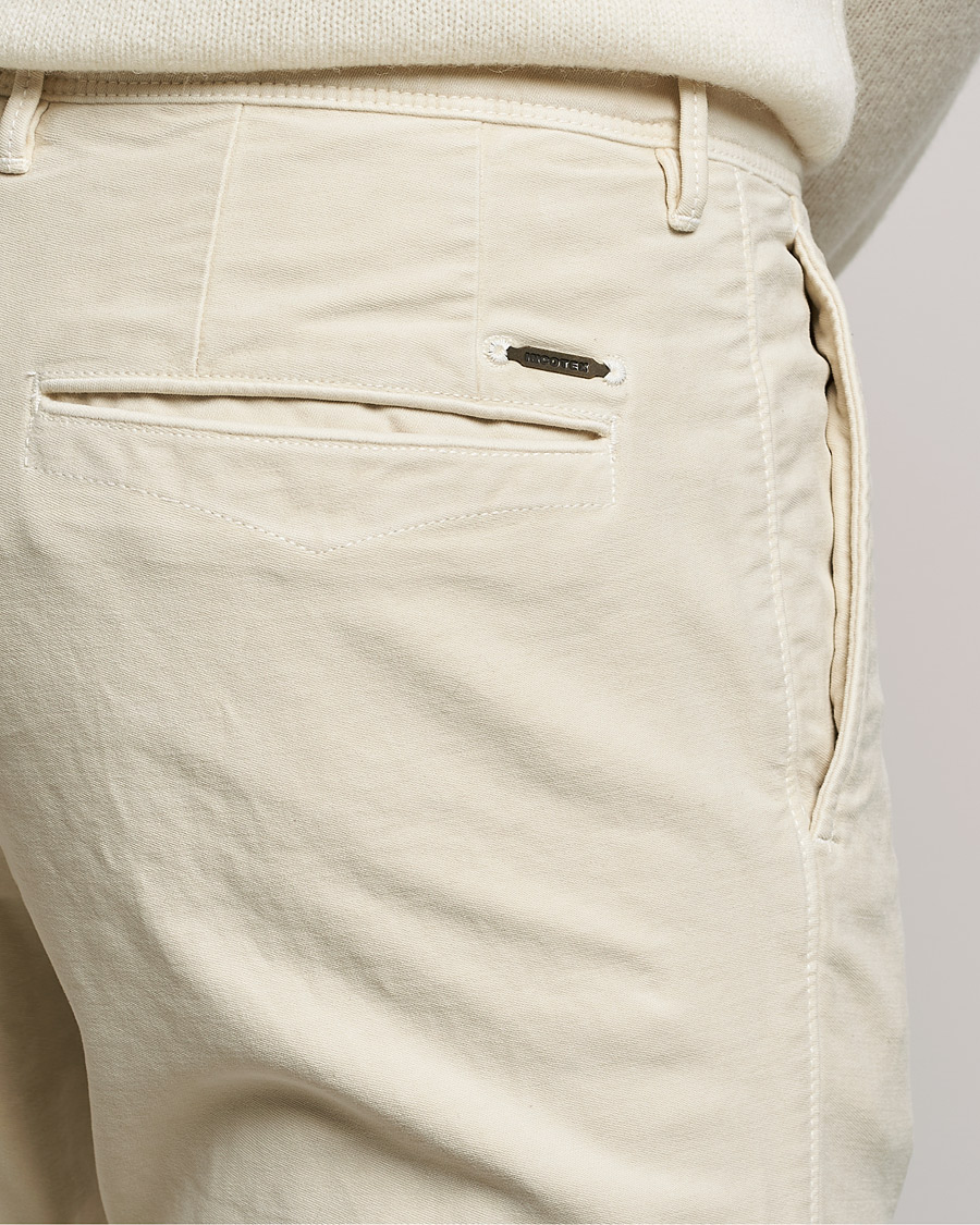 Heren | Broeken | Incotex | Slim Fit Vintage Moleskine Slacks Light Beige