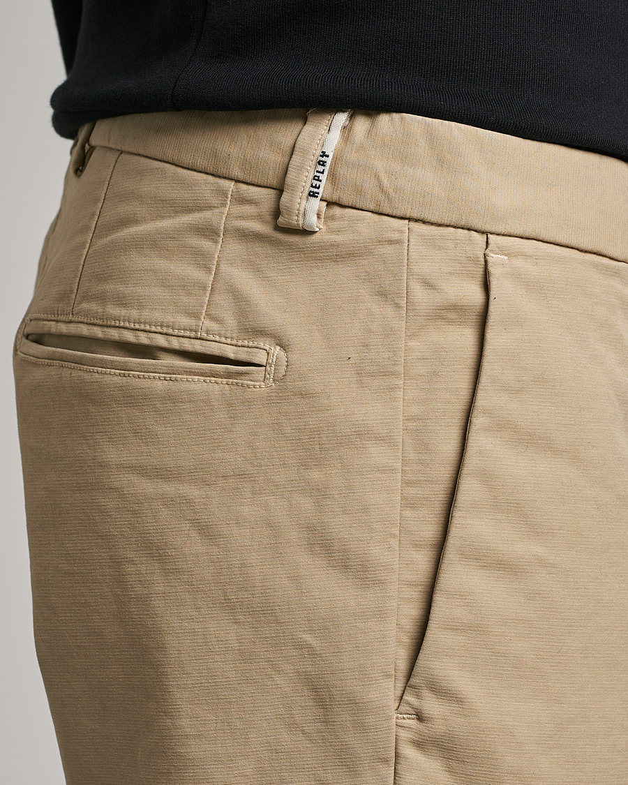 Heren | Broeken | Replay | Sartoriale Comfort Stretch Chinos Light Khaki