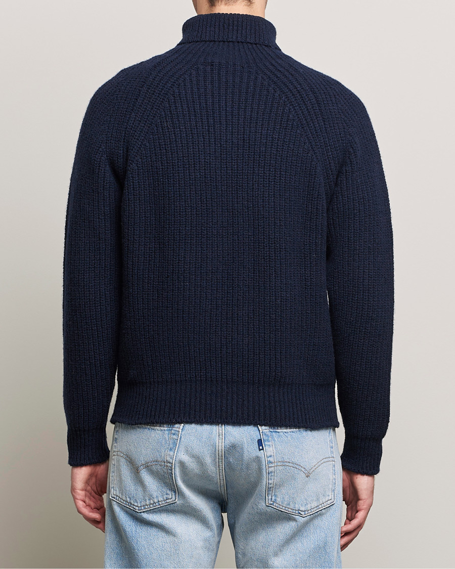 Heren | Truien | Inis Meáin | Wool/Cashmere Boatbuilder Turtleneck Navy