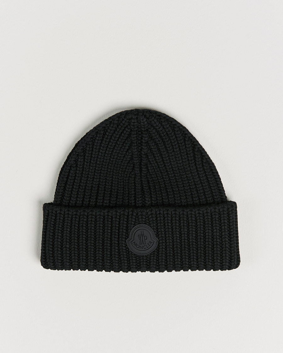 Heren | Moncler Tonal Logo Beanie Black | Moncler | Tonal Logo Beanie Black