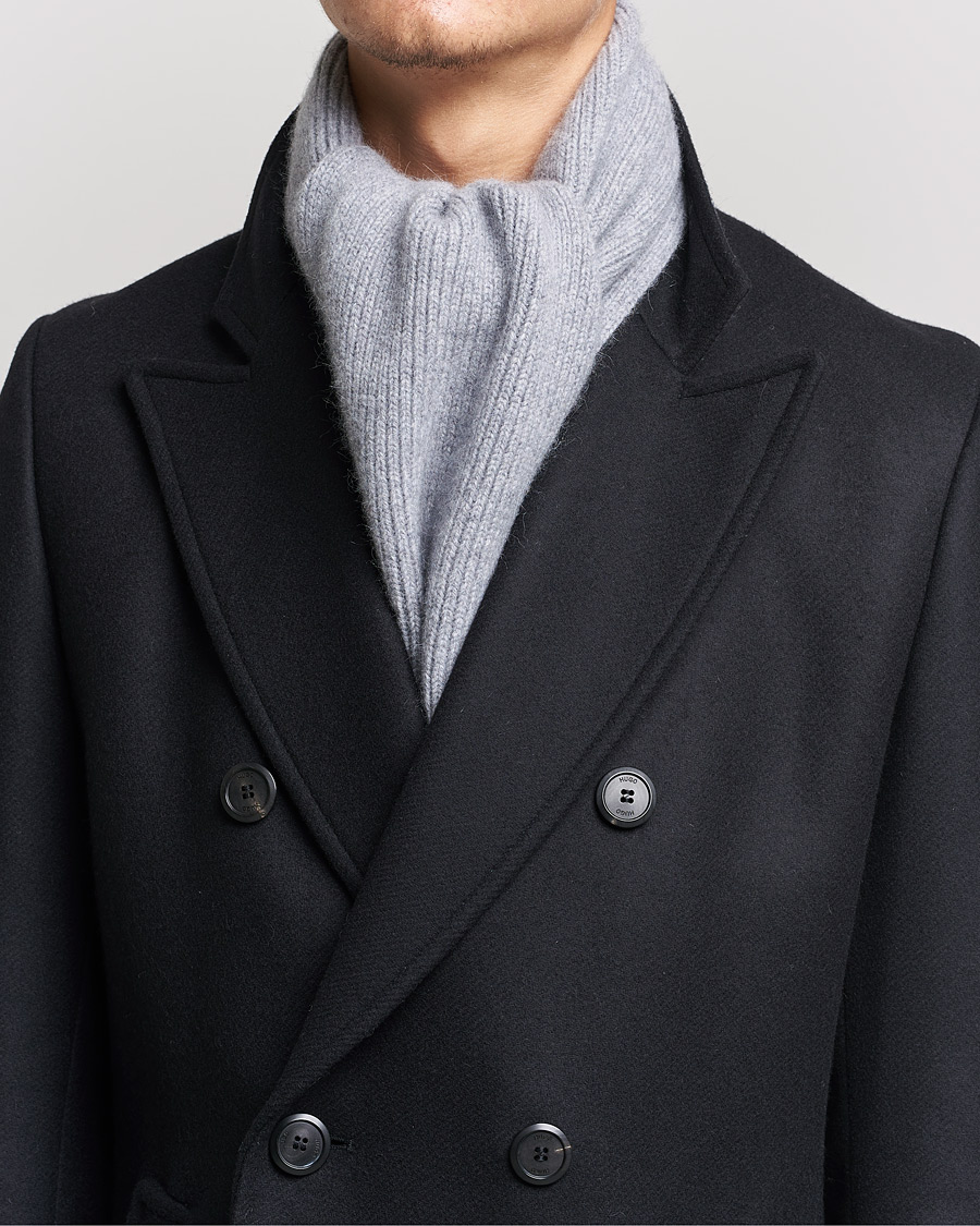 Men | Scarves | Le Bonnet | Lambswool/Caregora Scarf Smoke