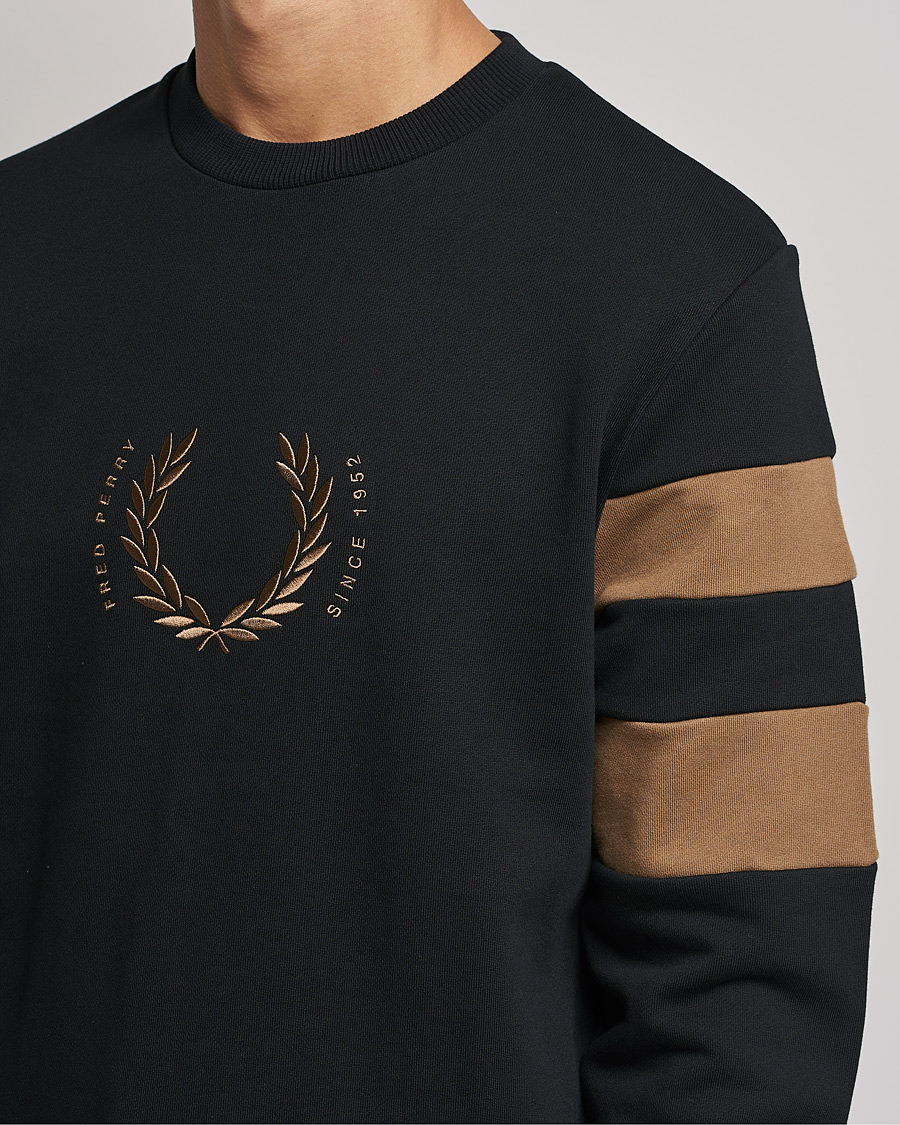 Heren | Truien | Fred Perry | Branded Tipped Sleeve Sweatshirt Black