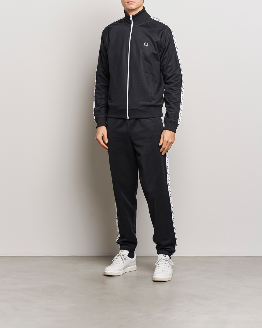 Heren | Broeken | Fred Perry | Taped Track Pants Black