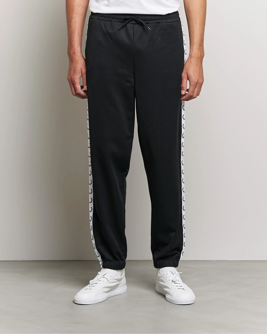 Heren | Stylesegment Casual Classics | Fred Perry | Taped Track Pants Black