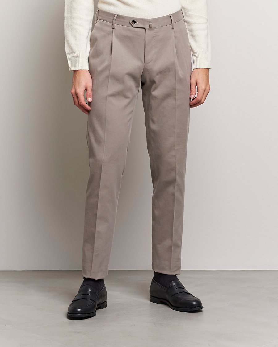 Heren | Broeken | PT01 | Slim Fit Pleated Cotton/Cashmere Chinos Beige