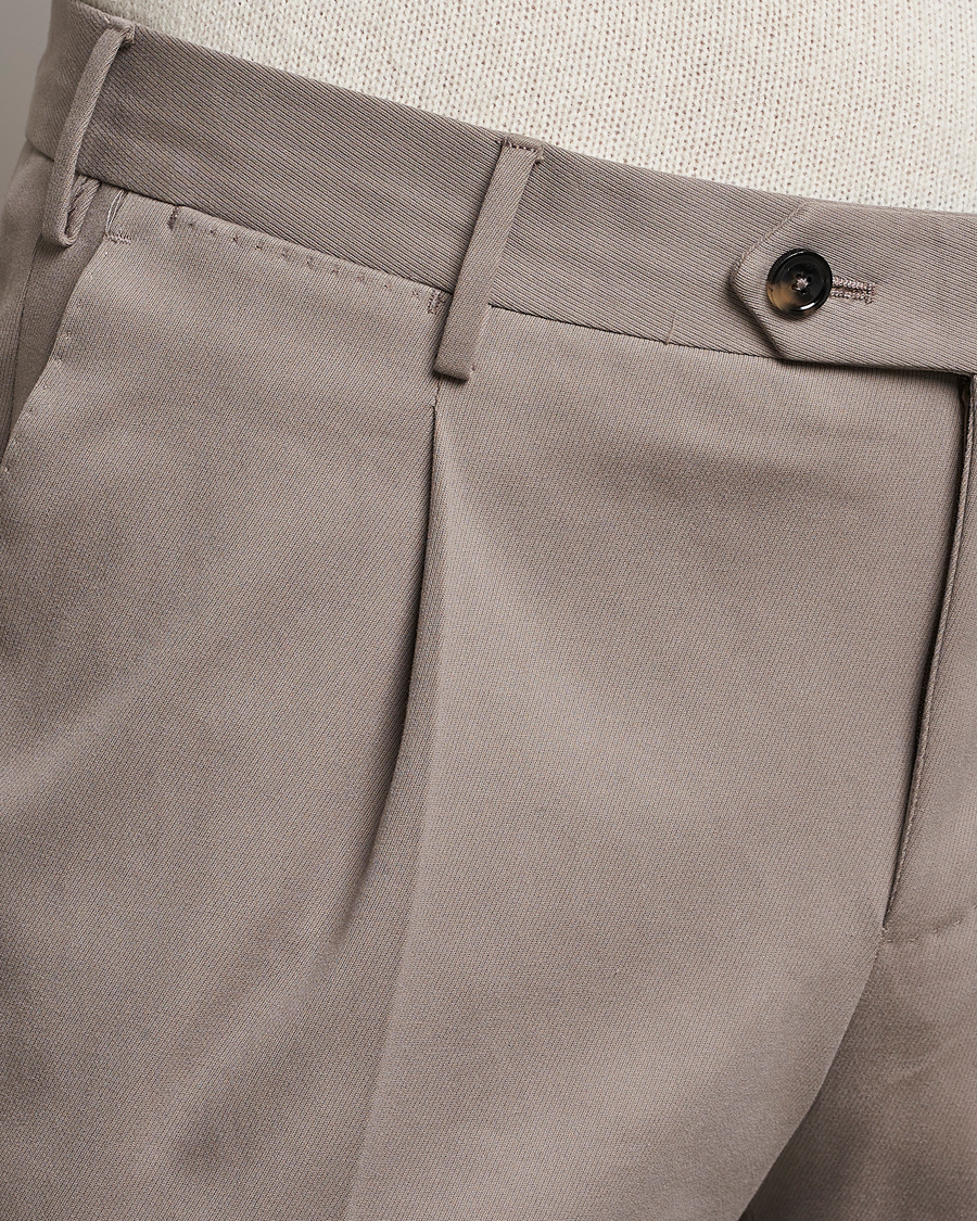 Heren | Broeken | PT01 | Slim Fit Pleated Cotton/Cashmere Chinos Beige
